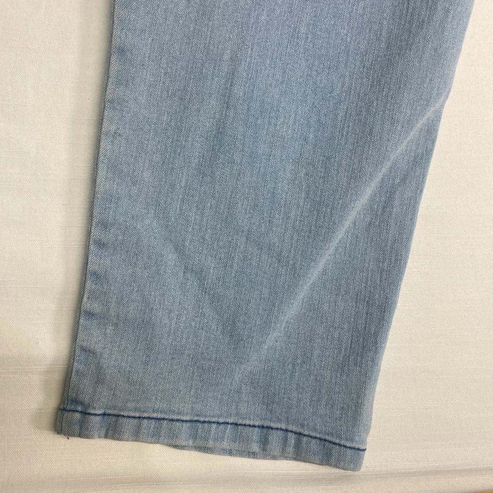 Style & Co Plus Size 22W Slim Leg Jean Mid-Rise - Picture 8 of 8